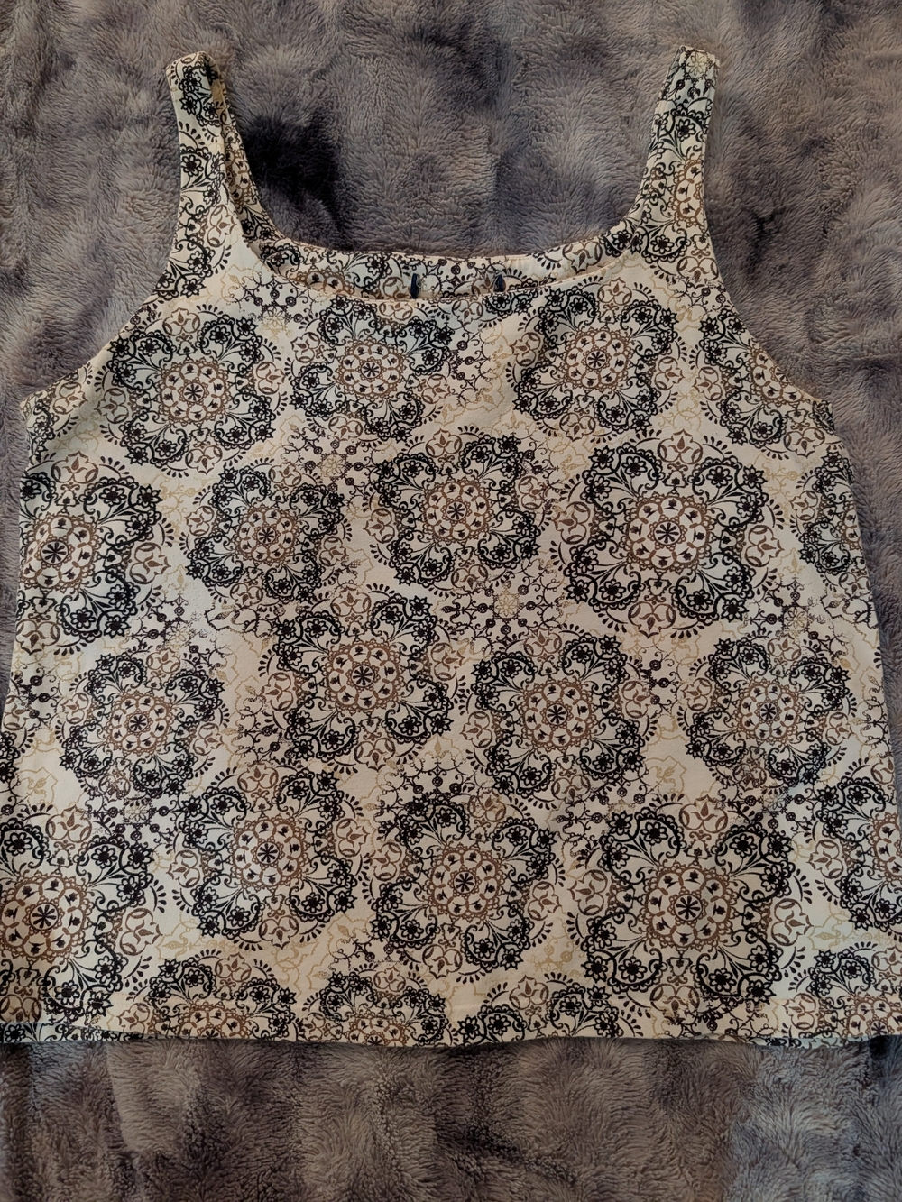 Sleeveless Printed Tank Top - Ivory and Black